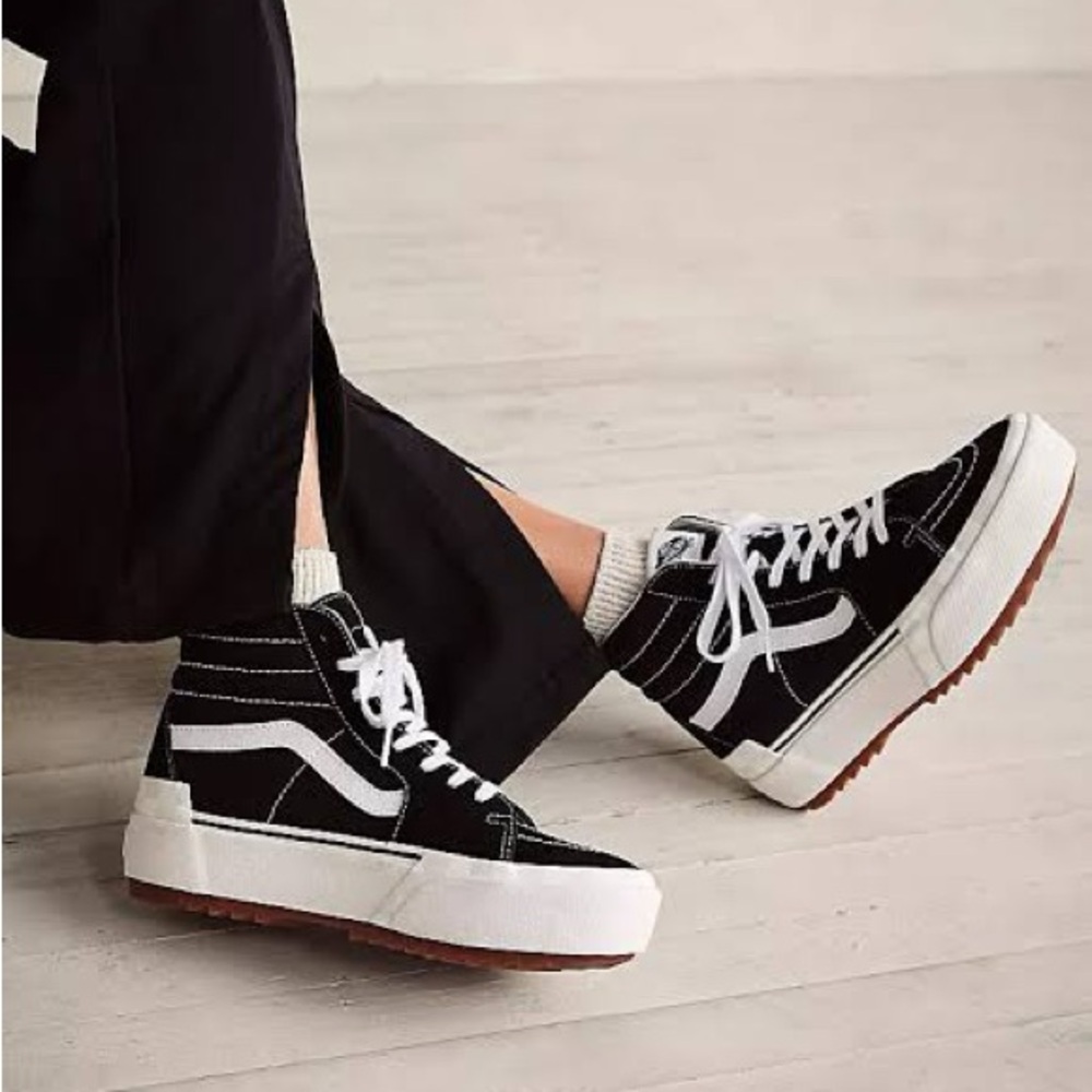 EUC {VANS} Sk8 Hi Stacked Sneakers Black, 8